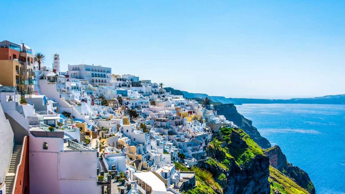 Ανεξέλεγκτη άνοδος για τις βραχυχρόνιες μισθώσεις στην Ελλάδα το 2025